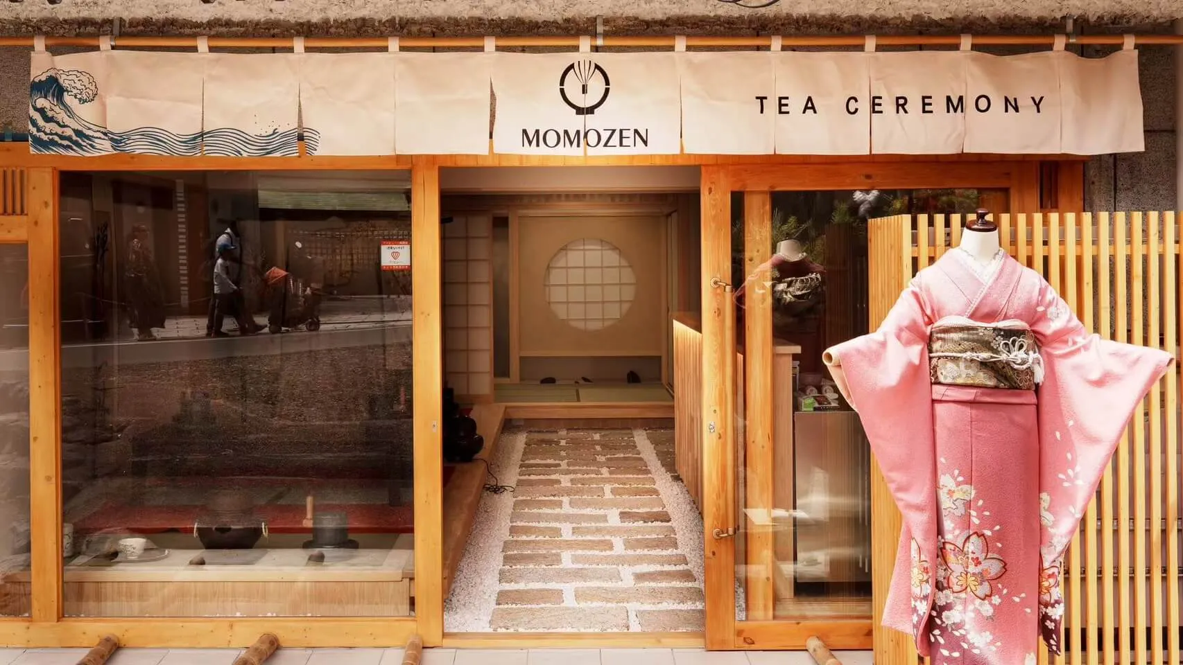 MOMOZEN TEA CEREMONY